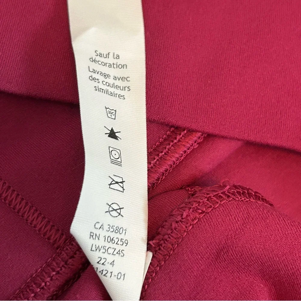 EUC Lululemon Align High-Rise Pant 28” Size 2